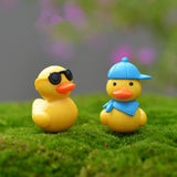 XBJ162 Mini 6pcs Traveling Ducks decoration supplies moss micro landscape deco  Garden deco Creative handicrafts