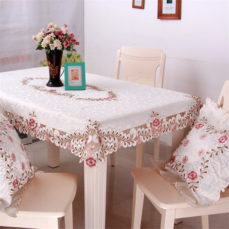 BZ320 European Luxury Polyester Embroidery Floral Tablecloth Hotel Home Wedding Party Lace Edge Table Cover Decorative Hot Sale