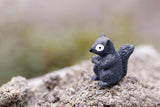 XBJ014 Miniature Decoration Cartoon Crafts Garden Squirrel Ornament Resin Decor Terrarium Figurines Micro Landscape