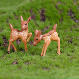 2pcs/Lot Artificial Mini Sika Deer Giraffe Fairy Garden Miniatures Gnomes Moss Terrariums Resin Crafts Figurines Home Decoration
