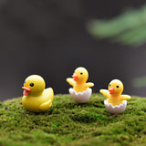 XBJ018 Mini Decoration 2 pcs Crafts Garden Duck Ornament 1 Adult Duck and1 Hatching Duck Terrarium Figurines Micro Landscape