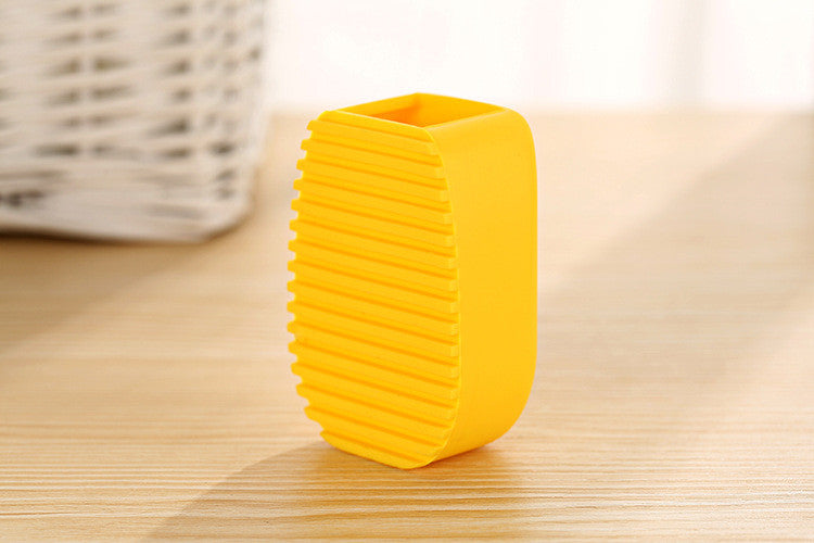 Convenient Colorful 1 pc Cleaning Washing Flexible Scrub Brush Hand-held Mini Washboard Antiskid Creative