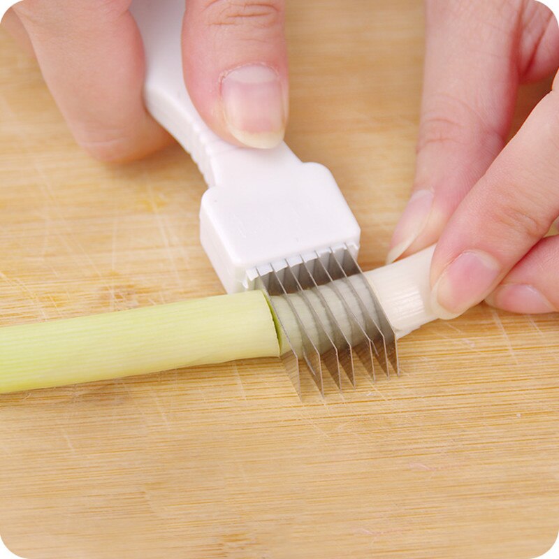 Convenient Onion Knife CutterGraters Slicers Shredder Plastic+Stainless Steel knives With Cover Vegetable Tools