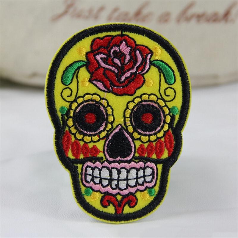 8pcs/lot Punk Rock Skull Embroidery Patches Various Style Flower Rose Skeleton Iron On Biker Patches Clothes Stickers Applique