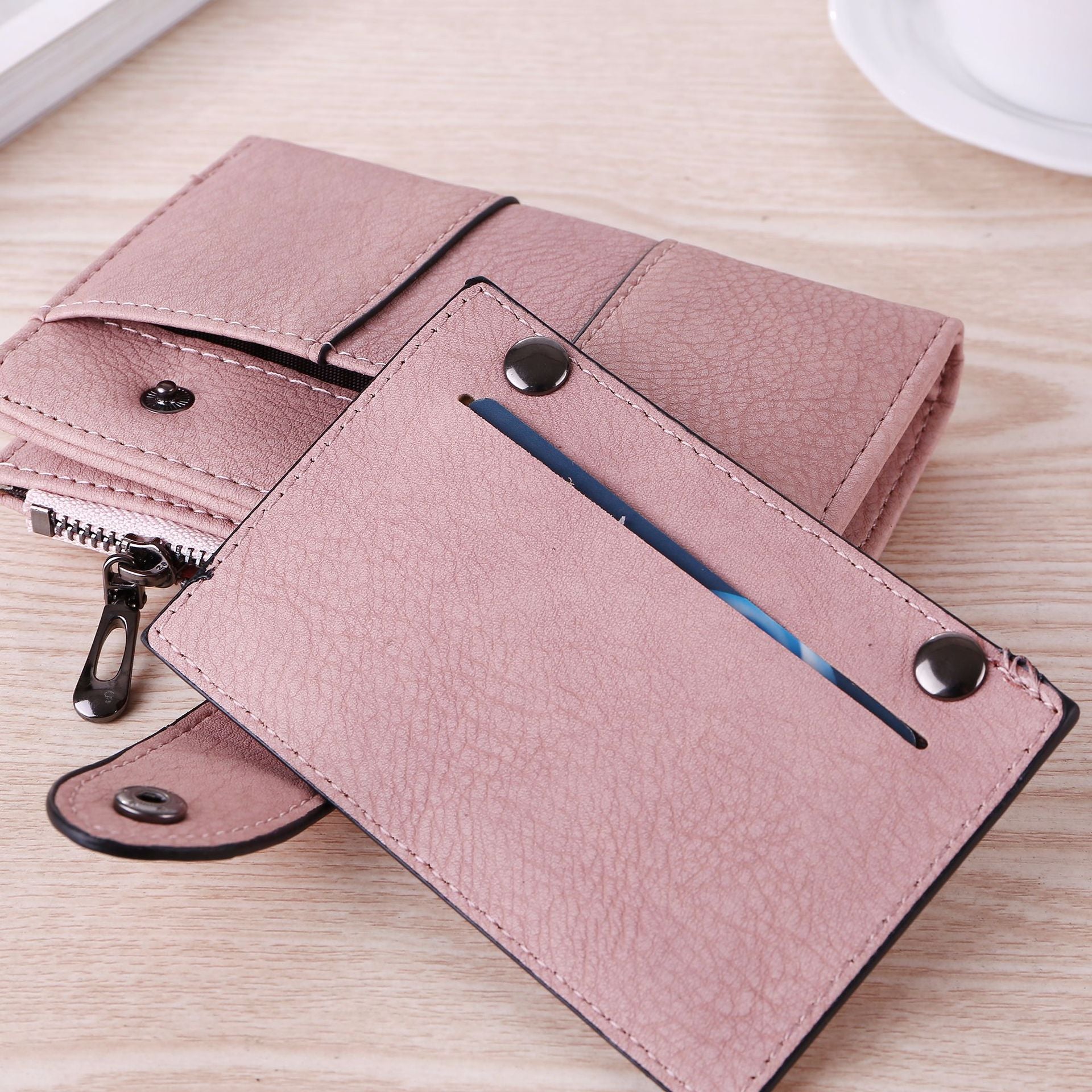  GOLF SUPAGS Women PVC Leather Car Key Chain Card Holder Wallet  Coin Pouch 6 Hook 4 Card Slot 1 Coin Pocket (Brown×Smoke Pink) : Clothing,  Shoes & Jewelry