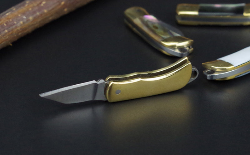 Beautiful Shell Necklace Folding Blade Knife Mini Pocket Wallet Keychain Knives Survival EDC Tool Cutter Peeler Christmas Gift