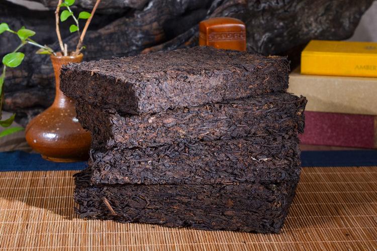 High Quality Cooked Puer TeaHandmade Ripe Pu erh Tea Brick Yunnan Menghai  250g