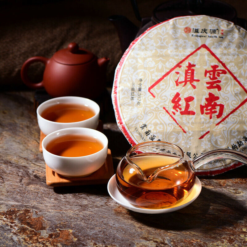 Yunnan Sun Dried Black Tea Ancient Arbor Tree Dian Hong Black Tea Cake 357g