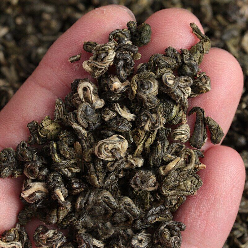 BiLuoChun Green Snail Spring Bi Luo Chun Spring Pi Lo Chun Yunnan Green Tea Secondary image