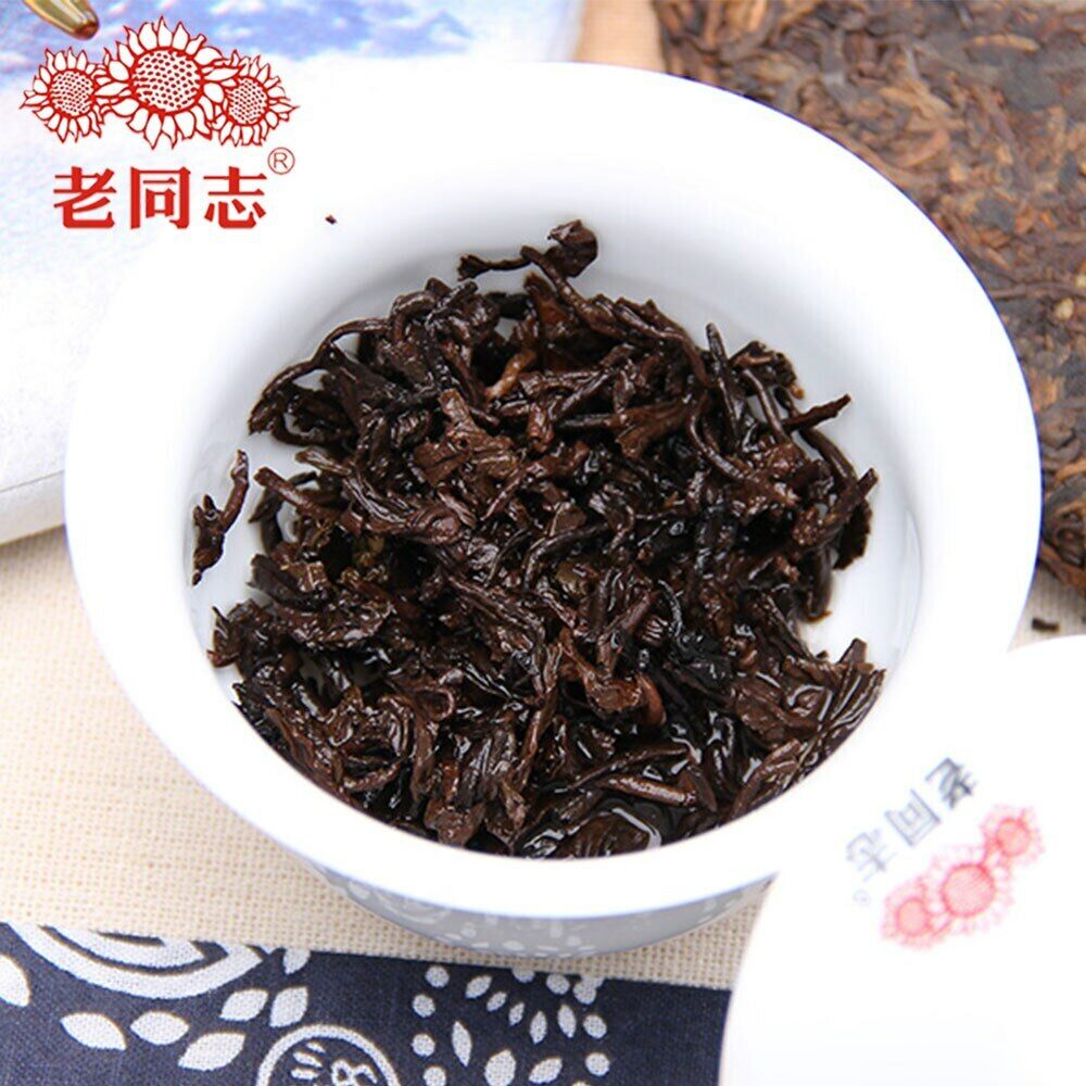 Authentic Haiwan Puer Tea Cake "Winter" Dong Xue Pu Erh Tea Pressed Tea 400g