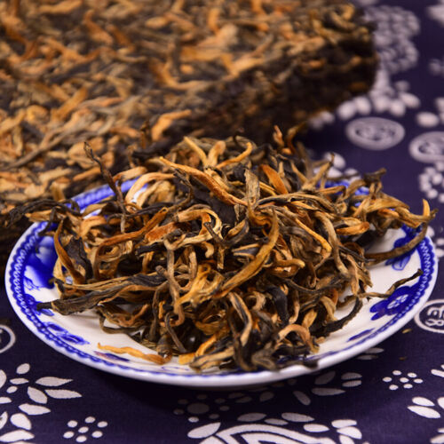 Fengqing Dian Hong Golden Buds Dianhong Yunnan Dian Hong Black Tea Brick 250g Secondary image