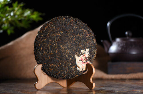 Yunnan Sun Dried Black Tea Ancient Arbor Tree Dian Hong Black Tea Cake 357g