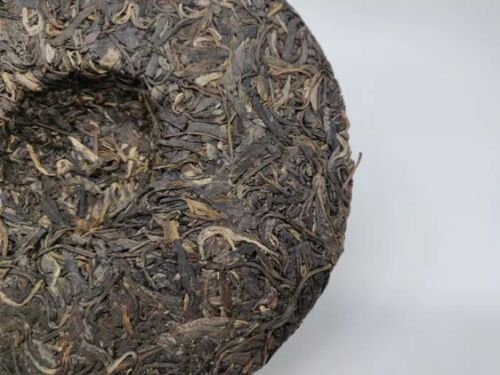 Yunnan Song Pin Hao Yiwu Mountain Ancient Tree Pu-erh Tea Cha Puer Tea 357g